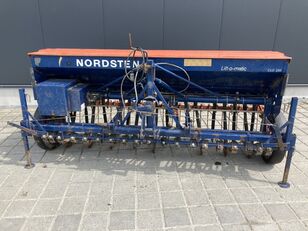 сеялка сплошного высева механическая Nordsten CLG 250