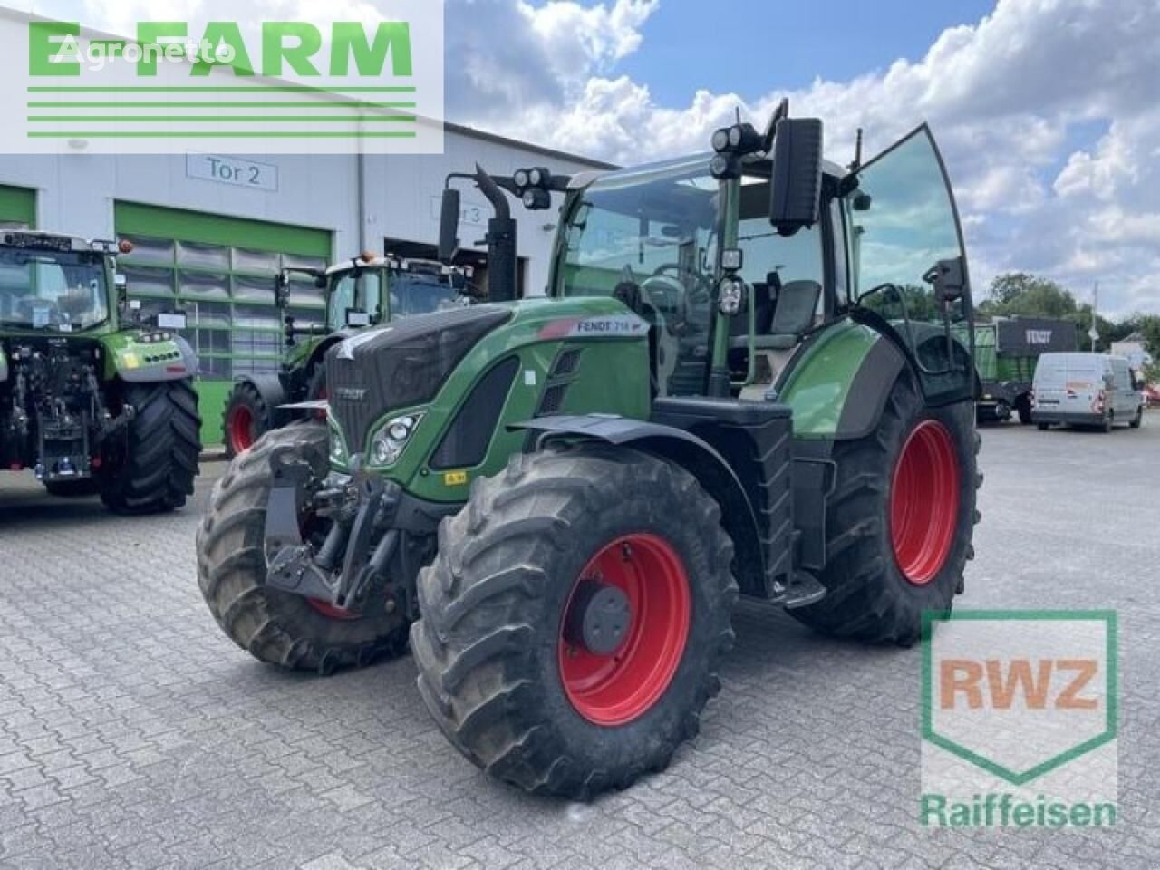 трактор колесный Fendt 718 profi-plus s 4 vario