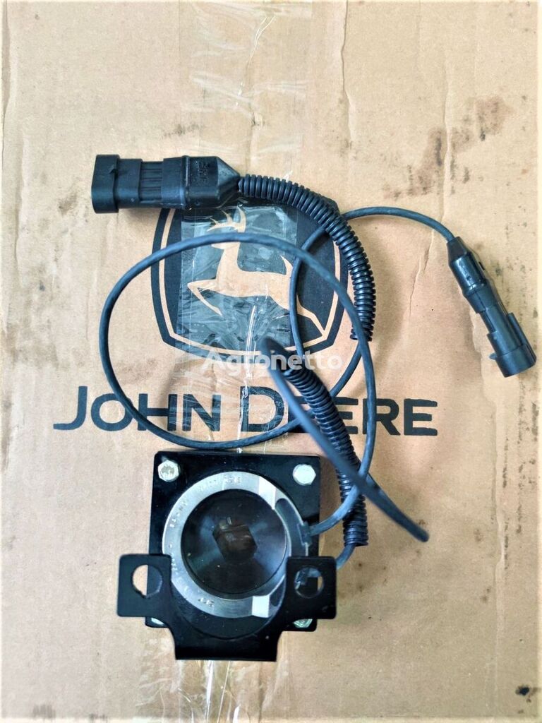 датчик John Deere AH208316 для трактора колесного John Deere